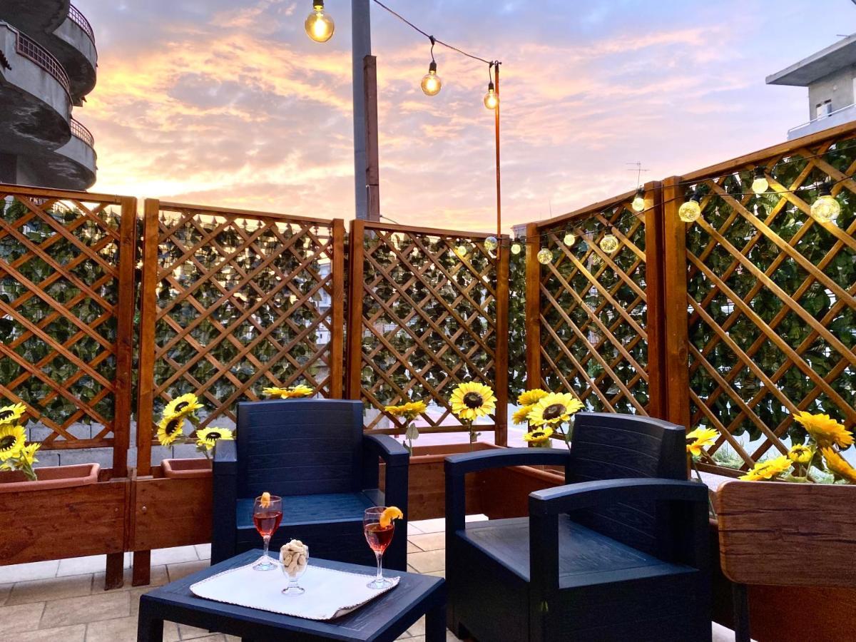 B&B The Loft Gioiosa Ionica Ngoại thất bức ảnh